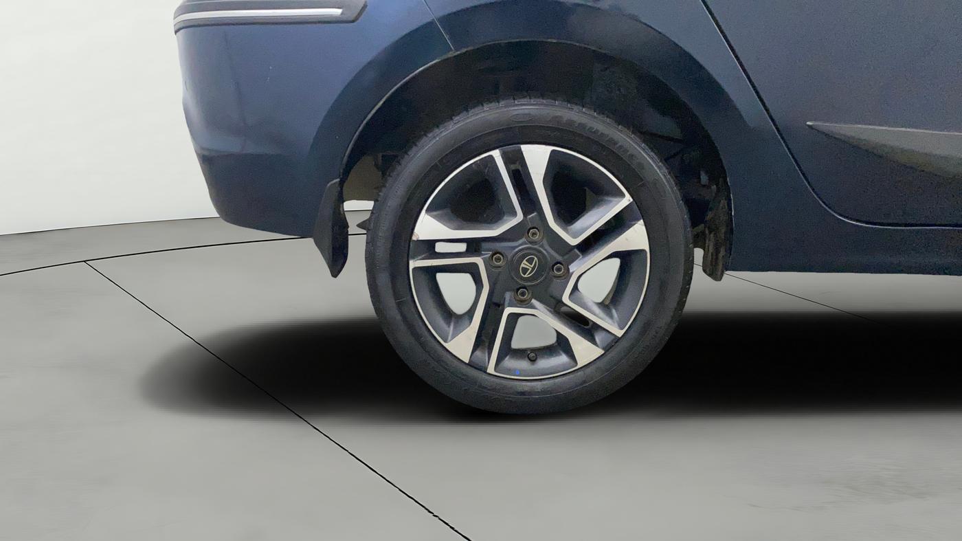 2018 Tata TIGOR XZA PETROL, Petrol, Automatic, 64,507 km, Right Rear Wheel