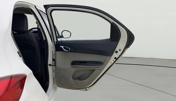 2019 Tata Tiago XZ DIESEL, Diesel, Manual, 61,791 km, RHS Rear Door