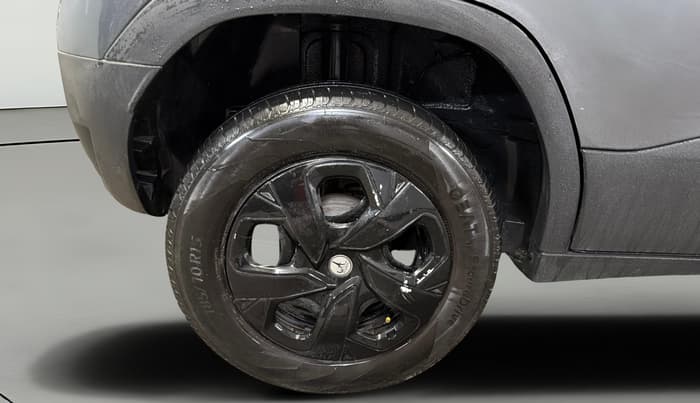 2022 Tata PUNCH ACCOMPLISHED MT, Petrol, Manual, 87,363 km, Right Rear Wheel