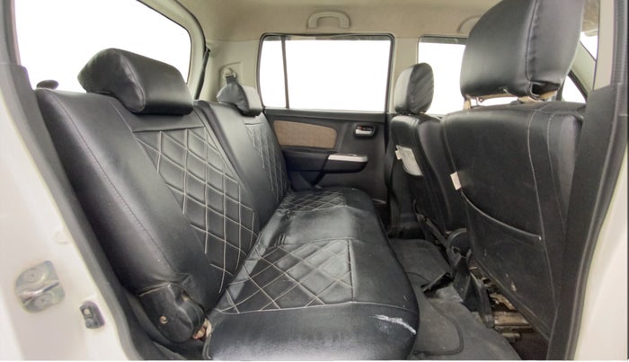 2014 Maruti Wagon R 1.0 VXI, CNG, Manual, 81,377 km, Right Side Rear Door Cabin
