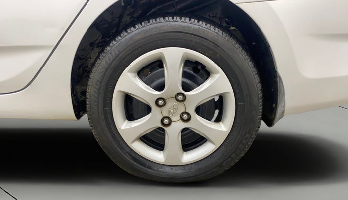 2012 Hyundai Verna FLUIDIC 1.6 VTVT EX, Petrol, Manual, 37,666 km, Left Rear Wheel