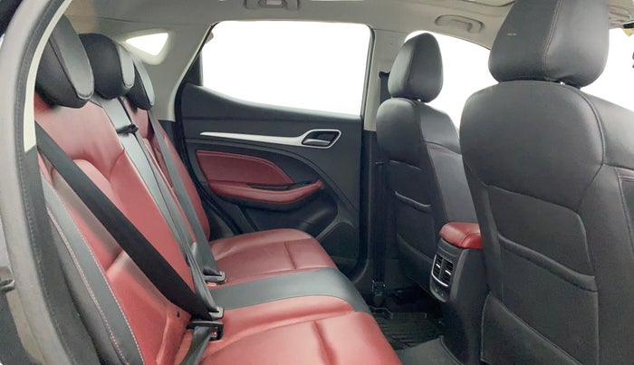 2023 MG ASTOR SAVVY 1.3 TURBO AT S RED, Petrol, Automatic, 32,722 km, Right Side Rear Door Cabin