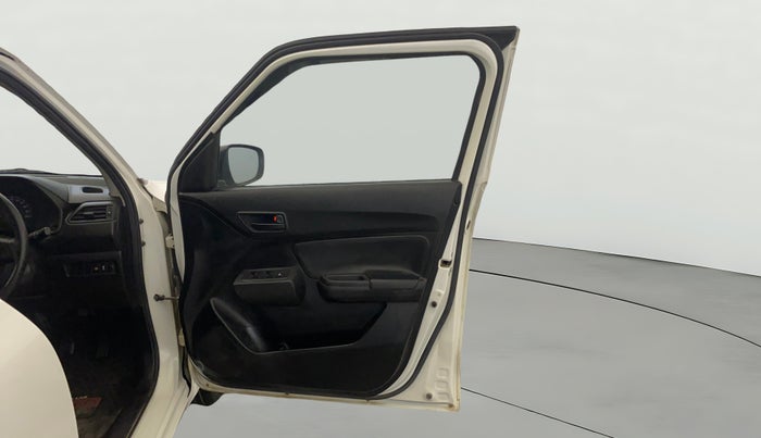 2023 Maruti Swift LXI, Petrol, Manual, 39,516 km, RHS Front Door