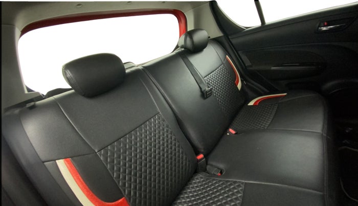 2016 Maruti Swift VXI O, Petrol, Manual, 95,288 km, Right Side Rear Door Cabin