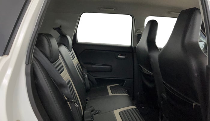 2024 Maruti New Wagon-R VXI CNG 1.0, CNG, Manual, 34,135 km, Right Side Rear Door Cabin