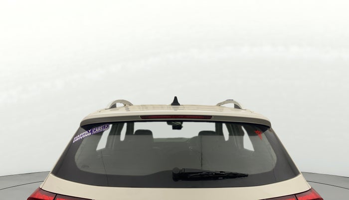 2022 Skoda KUSHAQ STYLE 1.0L TSI MT, Petrol, Manual, 33,412 km, Rear Windshield