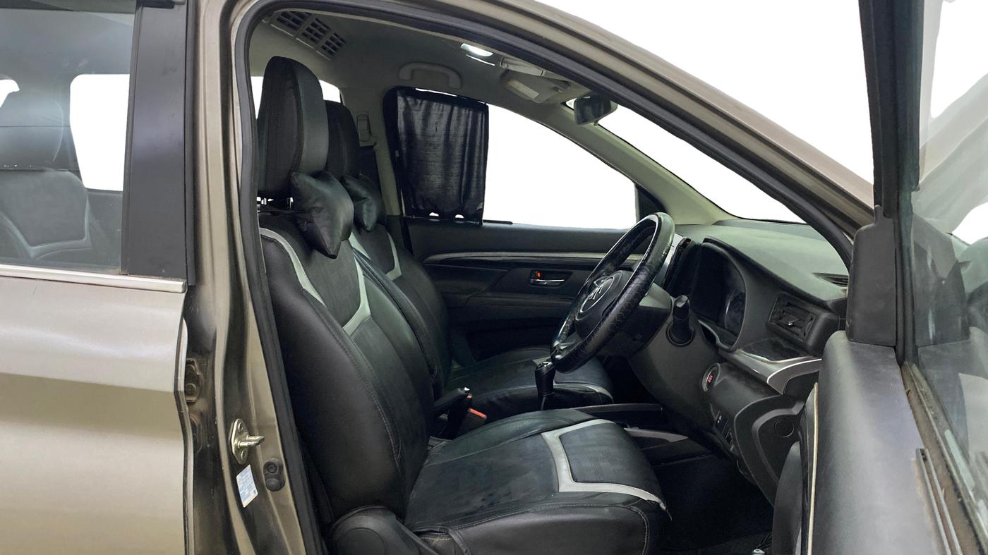2021 Maruti XL6 ZETA MT, Petrol, Manual, 42,231 km, Right Side Front Door Cabin