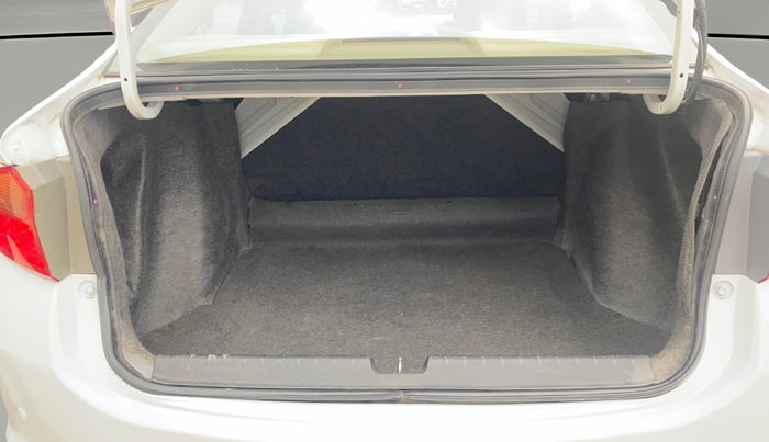 2017 Honda City 1.5L I-VTEC VX CVT, Petrol, Automatic, 68,322 km, Boot Open Zoomed View