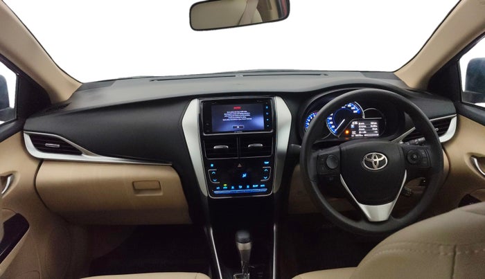 2018 Toyota YARIS V CVT, Petrol, Automatic, 16,576 km, Dashboard