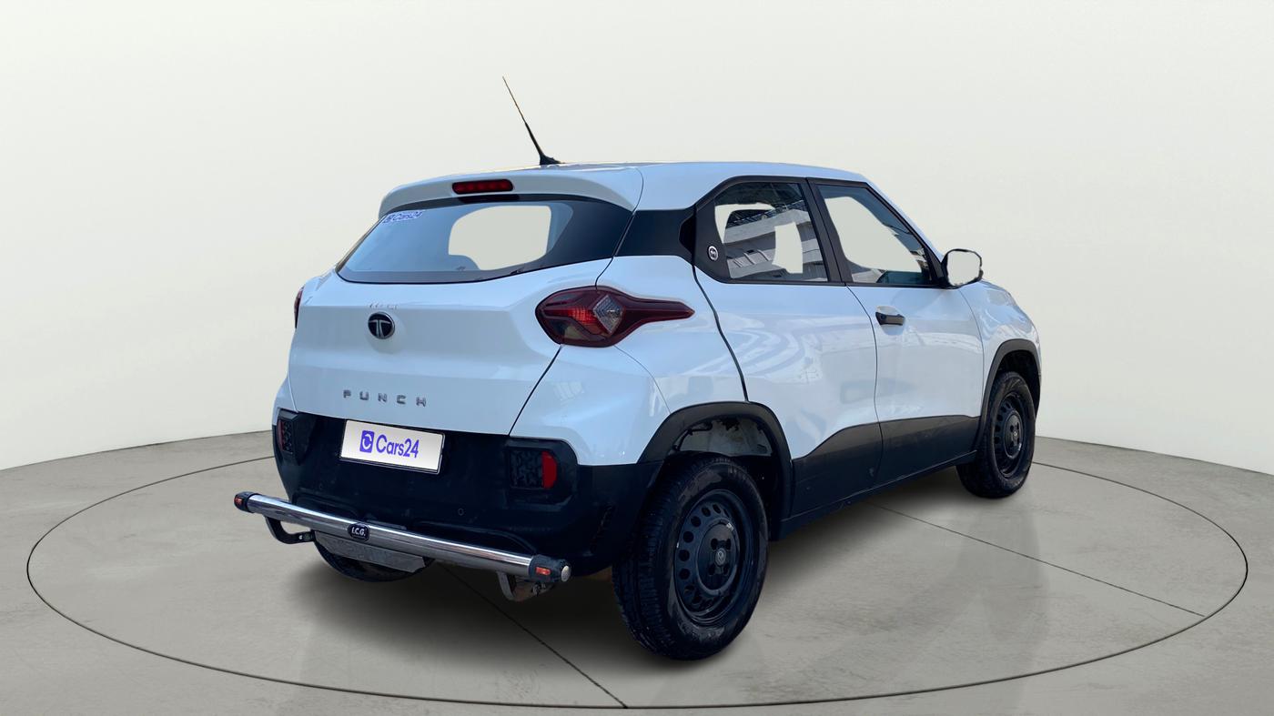 2024 Tata PUNCH PURE MT, Petrol, Manual, 5,461 km, Right Back Diagonal