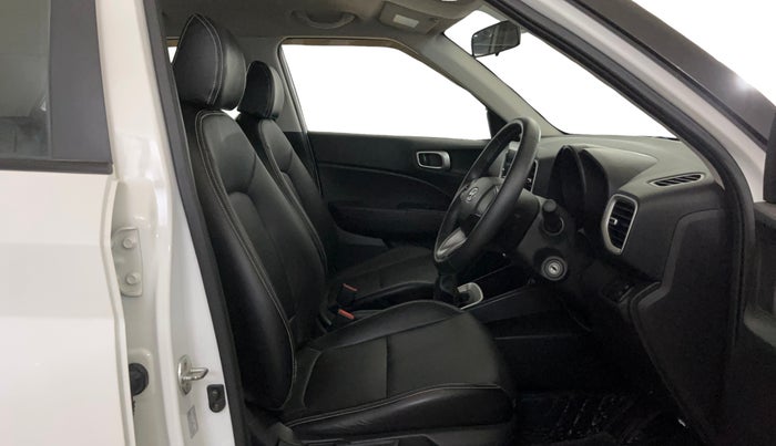 2021 Hyundai VENUE S+ 1.2, Petrol, Manual, 45,320 km, Right Side Front Door Cabin