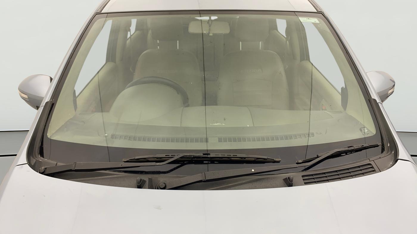 2016 Maruti Ertiga VXI ABS, Petrol, Manual, 34,799 km, Front Windshield