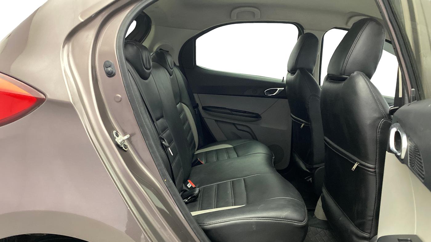2019 Tata Tiago XZA PETROL, Petrol, Automatic, 81,475 km, Right Side Rear Door Cabin