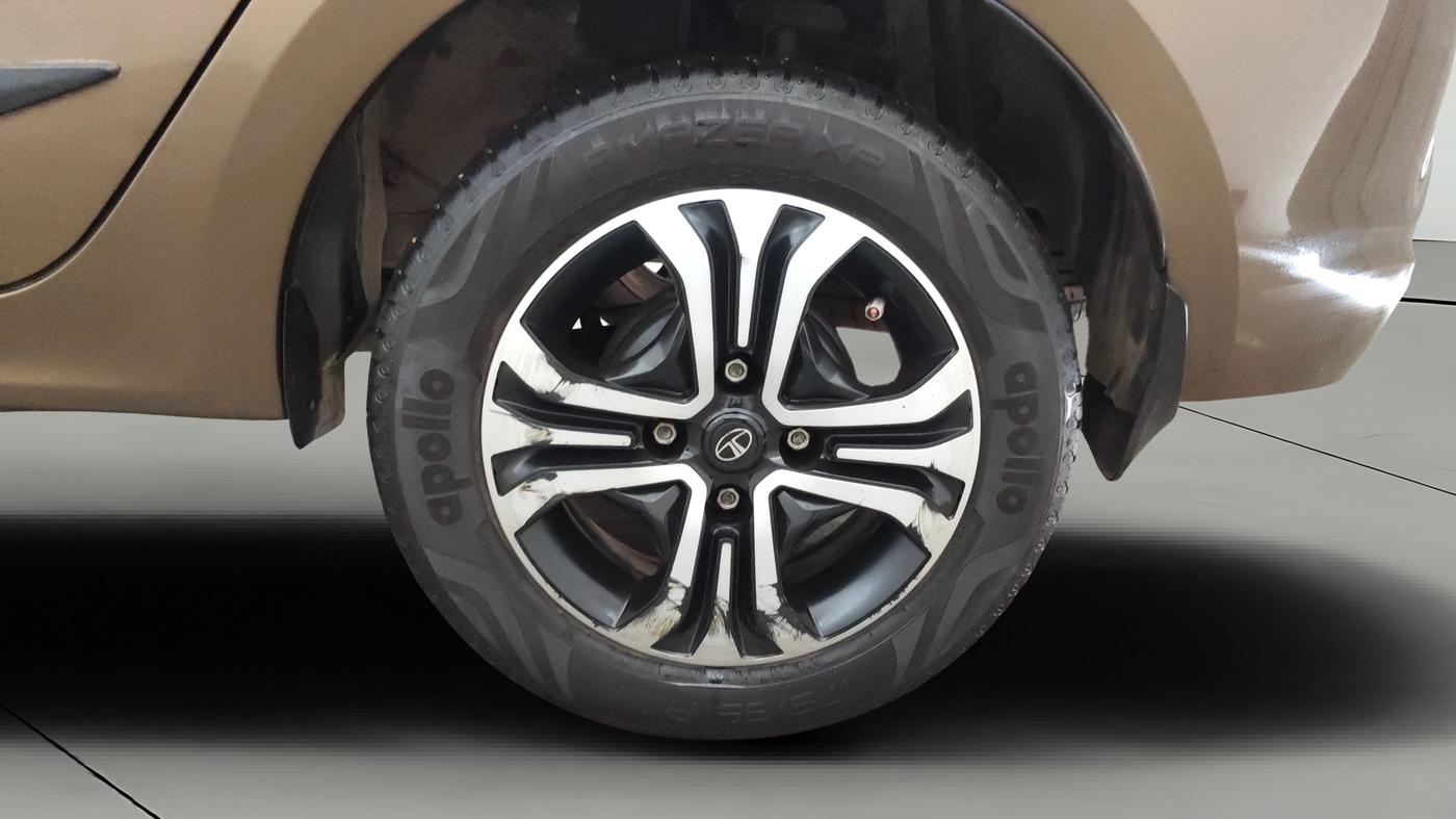 2024 Tata TIGOR XZA Plus iCNG , CNG, Automatic, 25,300 km, Left Rear Wheel