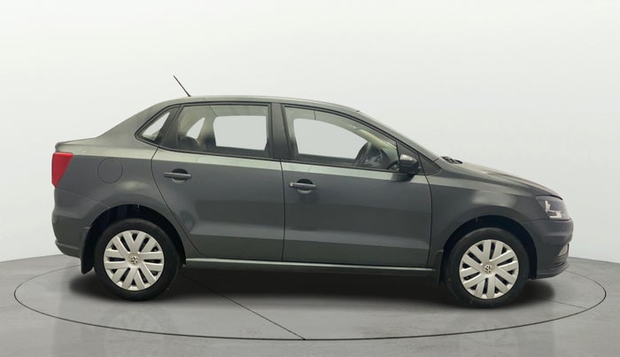 2016 Volkswagen Ameo COMFORTLINE 1.2L, Petrol, Manual, 47,745 km, Right Side View