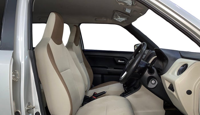 2019 Maruti New Wagon-R VXI 1.2, Petrol, Manual, 53,288 km, Right Side Front Door Cabin