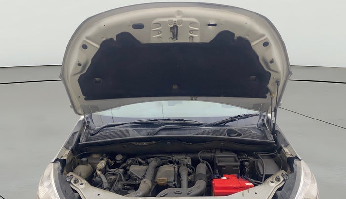 2015 Renault Lodgy 110 PS RXZ 7 STR, Diesel, Manual, 59,014 km, Open Bonet