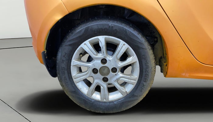 2018 Tata Tiago XZ PETROL, Petrol, Manual, 68,898 km, Right Rear Wheel