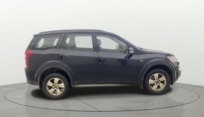 2012 Mahindra XUV500 W8, Diesel, Manual, 1,39,724 km, Right Side View