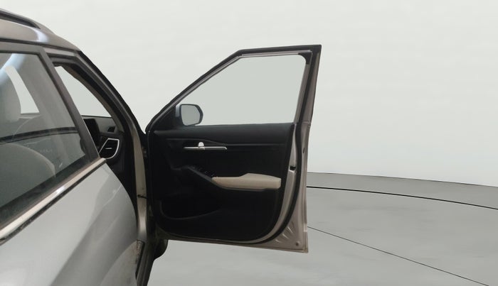 2022 KIA SELTOS HTK PLUS 1.5 IMT, Petrol, Manual, 32,190 km, RHS Front Door