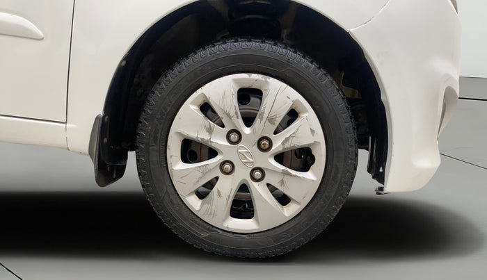 2013 Hyundai i10 SPORTZ 1.2, Petrol, Manual, 1,12,204 km, Right Front Wheel