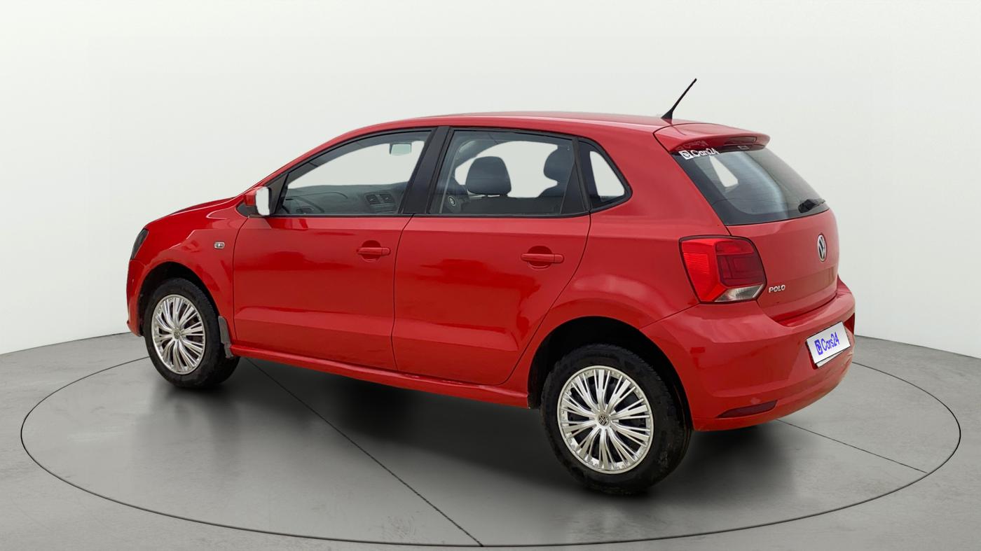 2015 Volkswagen Polo COMFORTLINE 1.2L, Petrol, Manual, 1,36,870 km, Left Back Diagonal