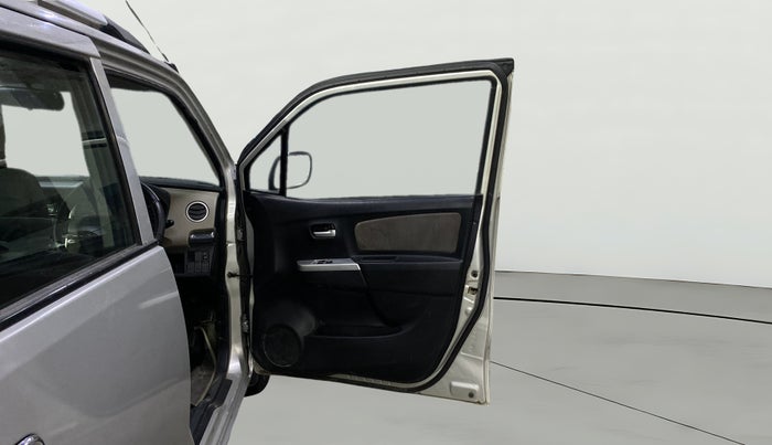 2013 Maruti Wagon R 1.0 LXI, Petrol, Manual, 73,442 km, RHS Front Door