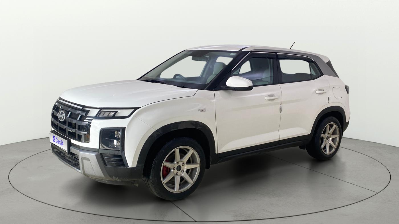 2025 Hyundai Creta E 1.5 PETROL, CNG, Manual, 10,365 km, Left Front Diagonal