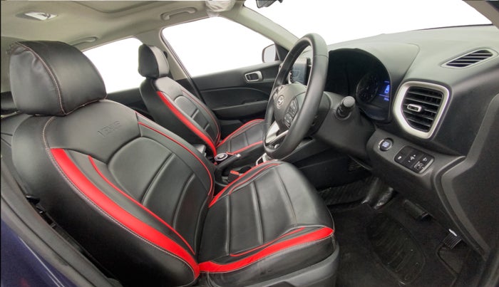 2020 Hyundai VENUE SX PLUS 1.0 TURBO DCT, Petrol, Automatic, 30,638 km, Right Side Front Door Cabin