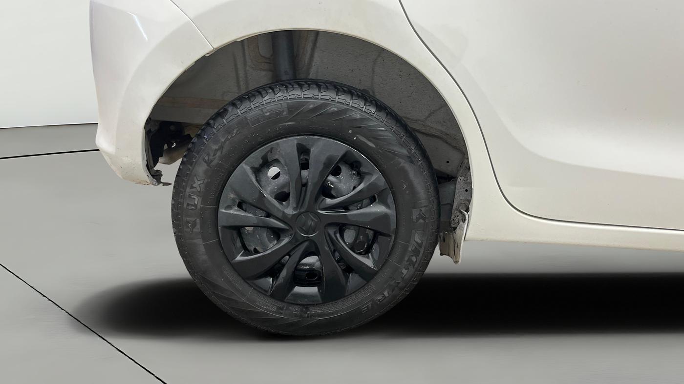 2023 Maruti Swift LXI, Petrol, Manual, 21,333 km, Right Rear Wheel