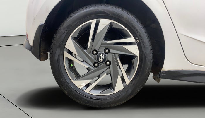 2022 Hyundai NEW I20 ASTA (O) 1.5 CRDI MT, Diesel, Manual, 91,918 km, Right Rear Wheel