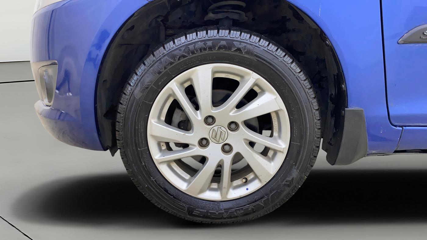 2014 Maruti Swift ZXI, Petrol, Manual, 46,174 km, Left Front Wheel