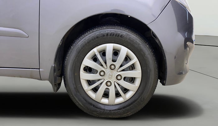 2013 Hyundai i10 SPORTZ 1.2, Petrol, Manual, 41,538 km, Right Front Wheel