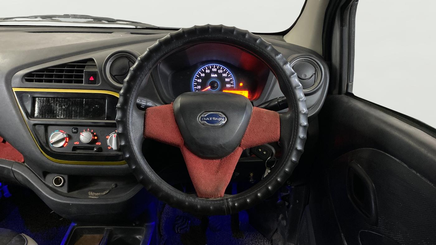 2018 Datsun Redi Go GOLD LIMITED EDITION, CNG, Manual, 60,214 km, Steering Wheel Close Up