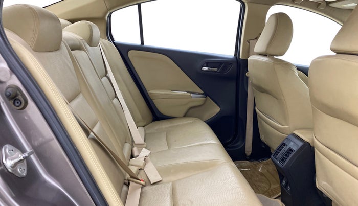 2014 Honda City 1.5L I-VTEC V MT, Petrol, Manual, 59,855 km, Right Side Rear Door Cabin