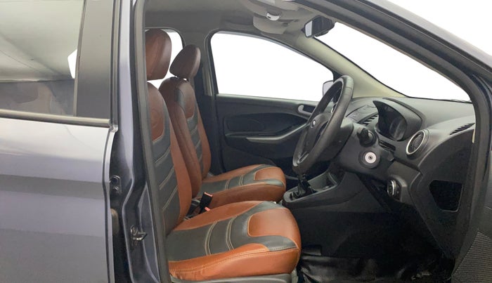 2017 Ford New Figo AMBIENTE 1.2 PETROL, Petrol, Manual, 71,765 km, Right Side Front Door Cabin