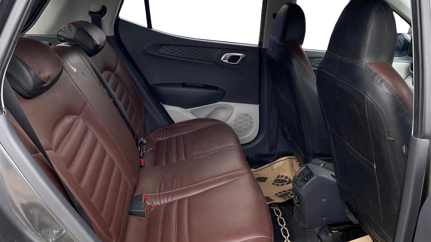 2025 Hyundai Grand i10 Sportz 1.2 Hy-CNG Duo, CNG, Manual, 26,420 km, Right Side Rear Door Cabin