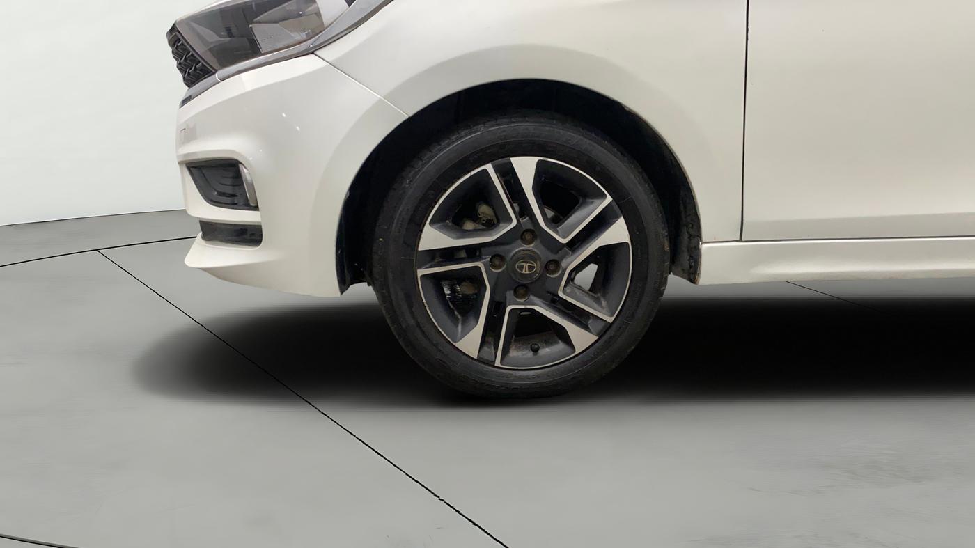 2020 Tata Tiago XZ PLUS PETROL, Petrol, Manual, 1,41,342 km, Left Front Wheel