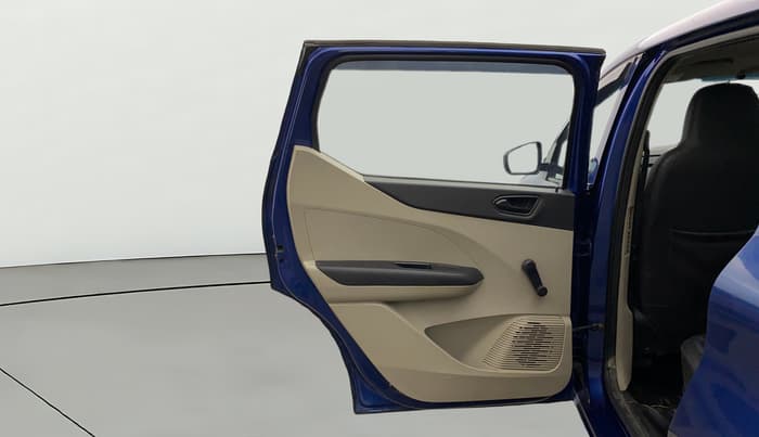 2019 Renault TRIBER RXL MT, CNG, Manual, 84,395 km, LHS Rear Door