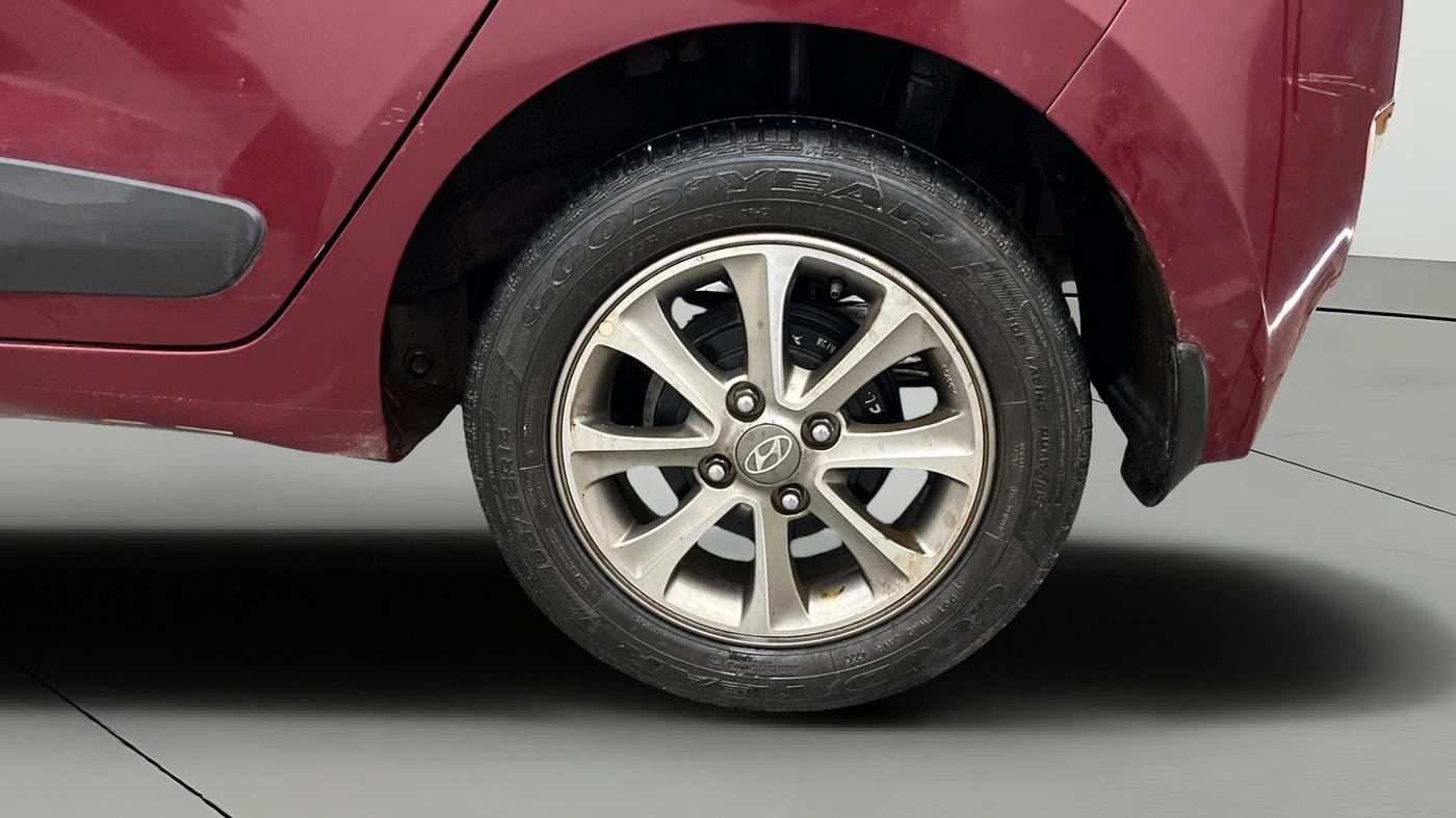 2015 Hyundai Grand i10 ASTA (O) 1.2 KAPPA VTVT, Petrol, Manual, 69,662 km, Left Rear Wheel