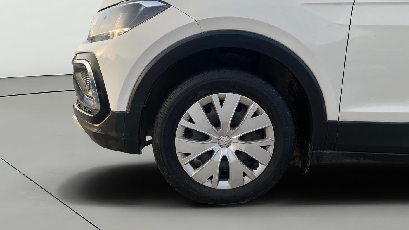 2022 Volkswagen TAIGUN COMFORTLINE 1.0 TSI MT, Petrol, Manual, 43,299 km, Left Front Wheel