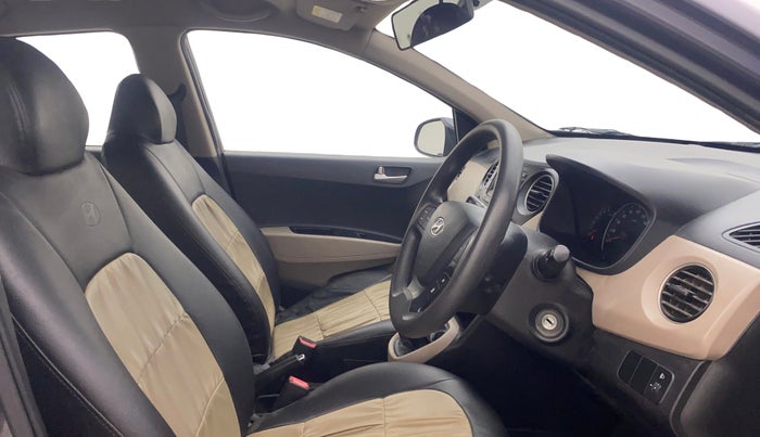 2016 Hyundai Grand i10 SPORTZ 1.2 KAPPA VTVT, Petrol, Manual, 44,611 km, Right Side Front Door Cabin