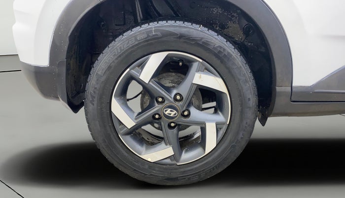 2019 Hyundai VENUE SX PLUS 1.0 TURBO DCT, Petrol, Automatic, 1,06,521 km, Right Rear Wheel