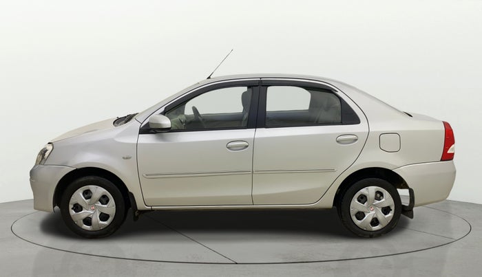2013 Toyota Etios G, Petrol, Manual, 1,16,531 km, Left Side