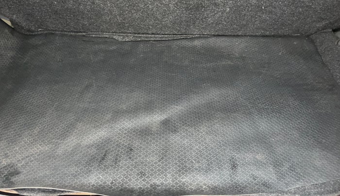 2012 Maruti Alto 800 LXI, Petrol, Manual, 1,39,431 km, Boot Open Zoomed View