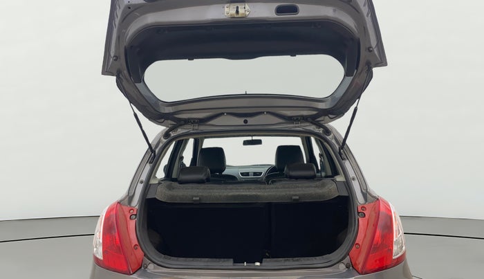 2014 Maruti Swift VDI, Diesel, Manual, 1,22,200 km, Boot Open Zoomed View