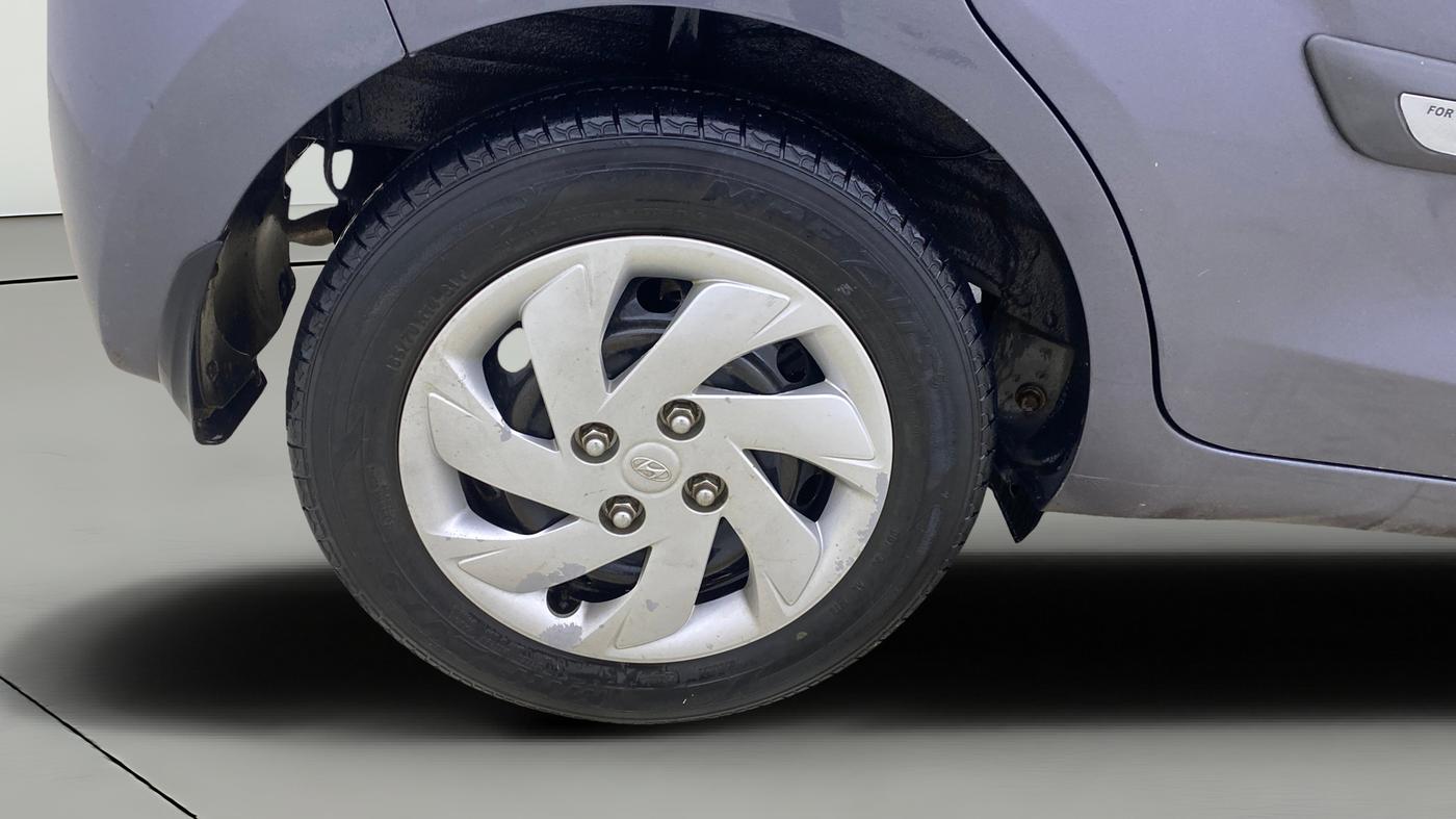 2018 Hyundai NEW SANTRO SPORTZ MT, Petrol, Manual, 47,889 km, Right Rear Wheel