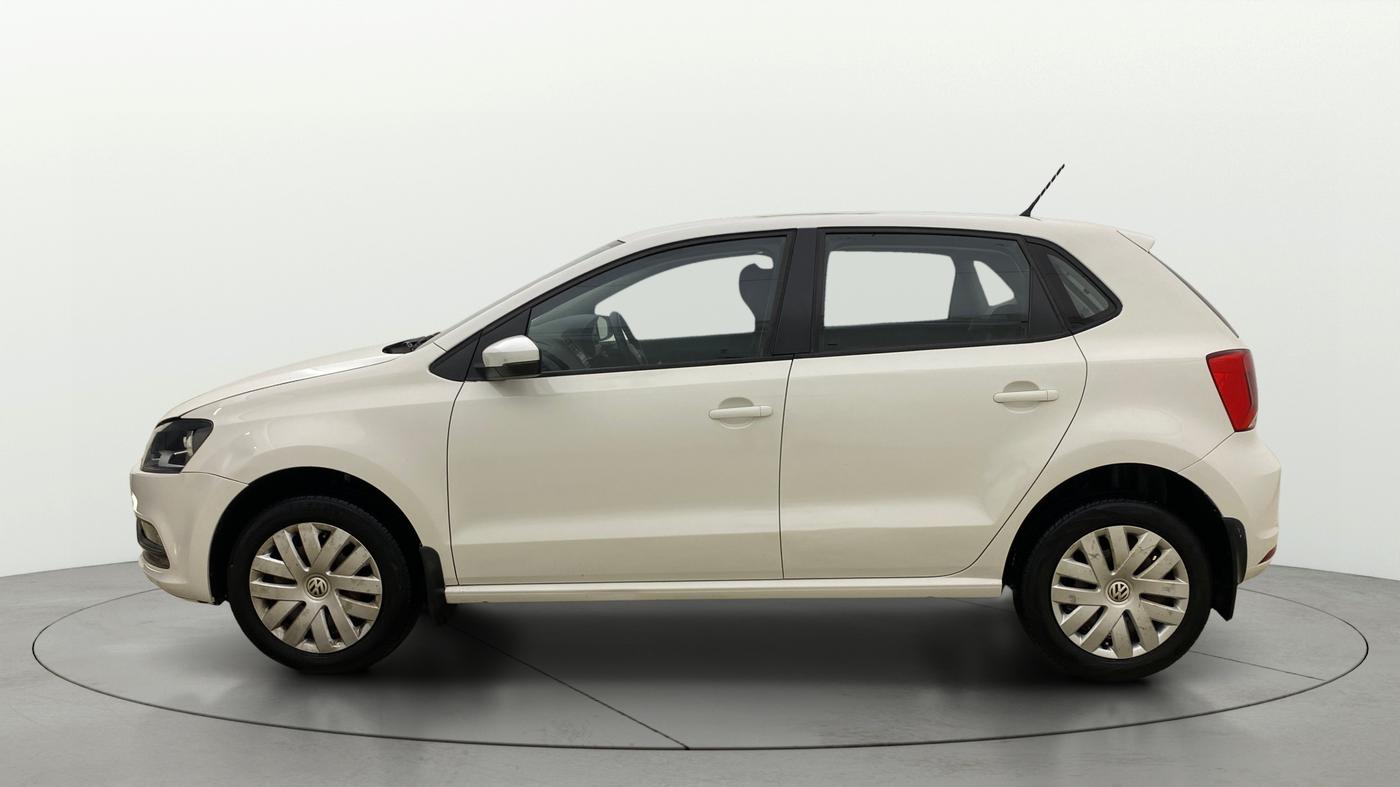 2018 Volkswagen Polo COMFORTLINE 1.2L, Petrol, Manual, 83,649 km, Left Side