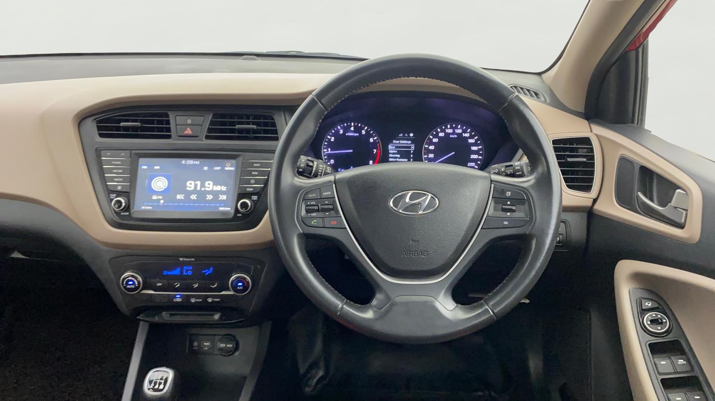2017 Hyundai Elite i20 ASTA 1.2 (O), CNG, Manual, 69,755 km, Steering Wheel Close Up