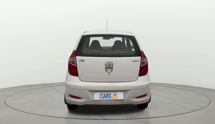 2015 Hyundai i10 SPORTZ 1.1, Petrol, Manual, 37,919 km, Back/Rear